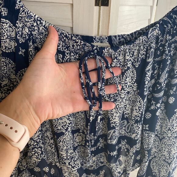 Altar'd State blue and white off the shoulder crop top - Picture 7 of 11